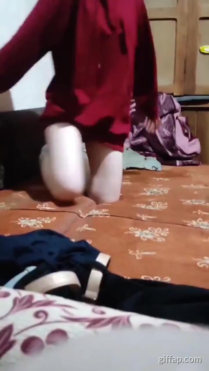 Teen are going all out for anal sex. (Part 1/2)